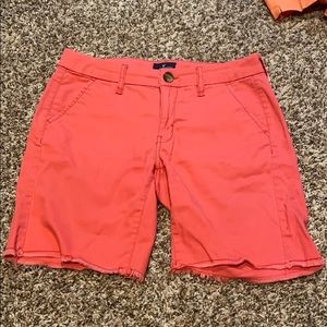 American Eagle Coral Bermuda shorts